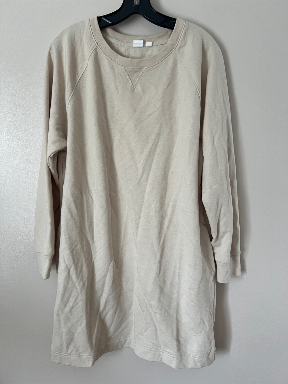 GAP Beige Crewneck Sweatshirt